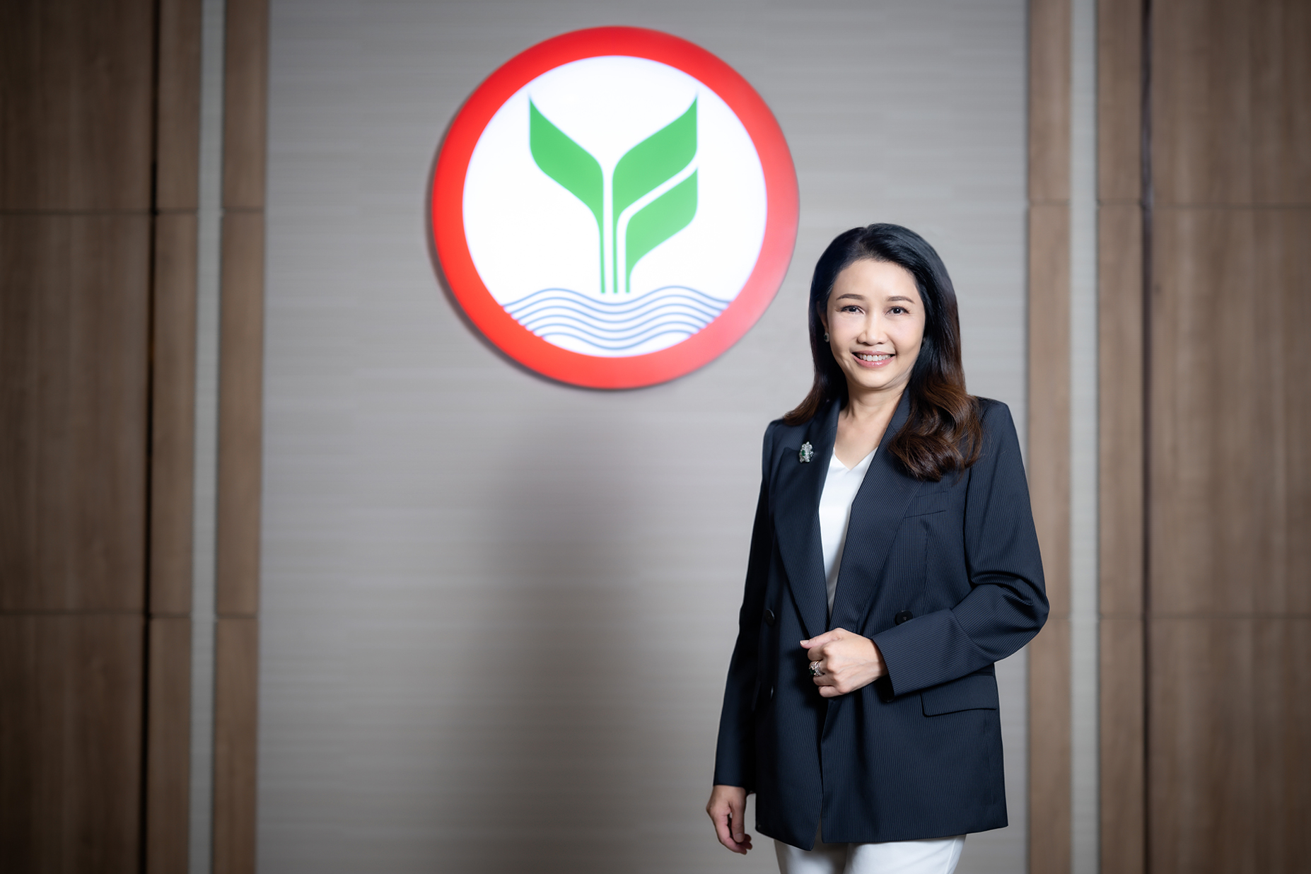 Ms. Kattiya Indaravijaya, Chief Executive Officer, KASIKORNBANK