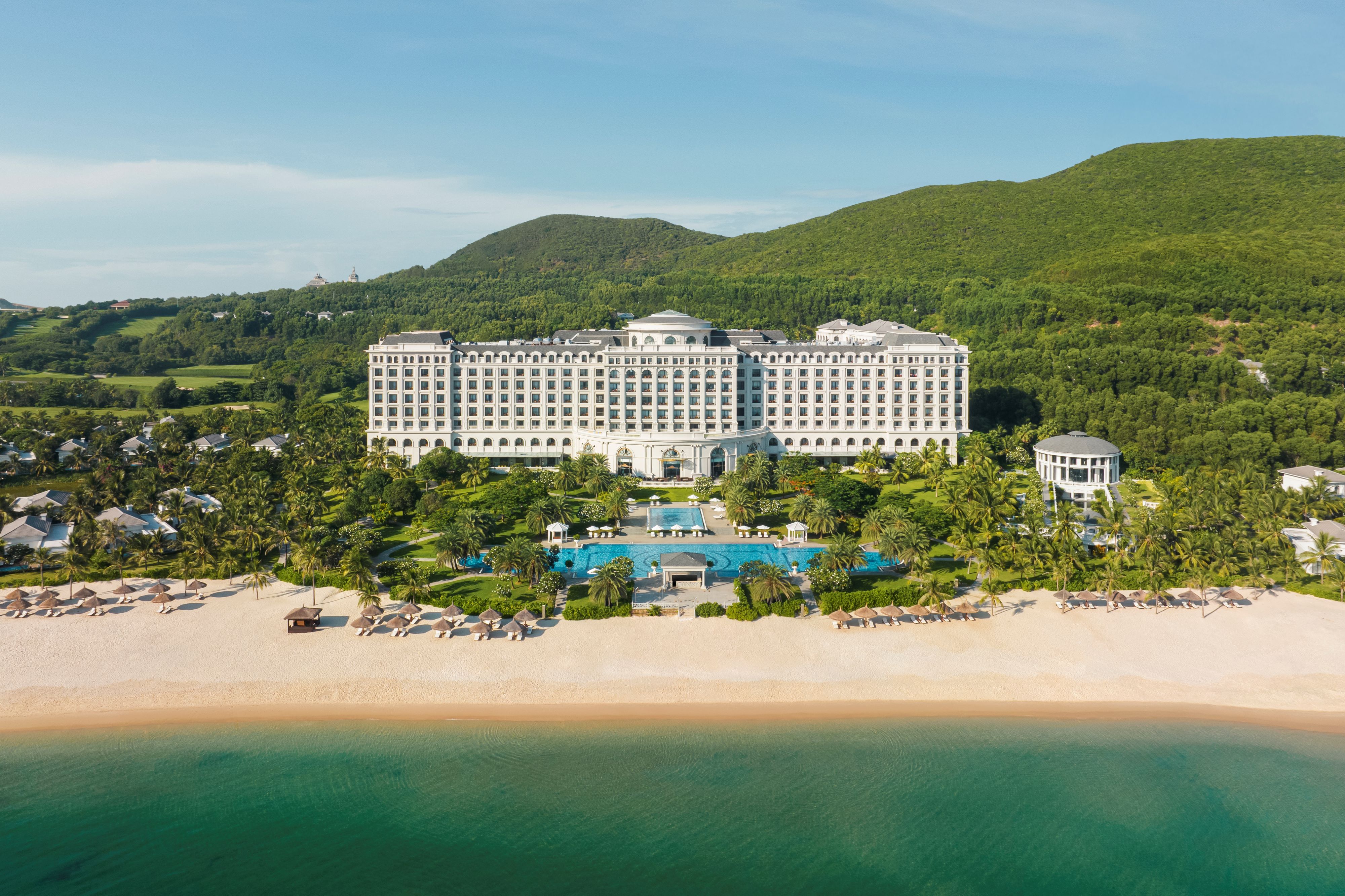 Nha Trang Marriott Resort & Spa, Hon Tre Island