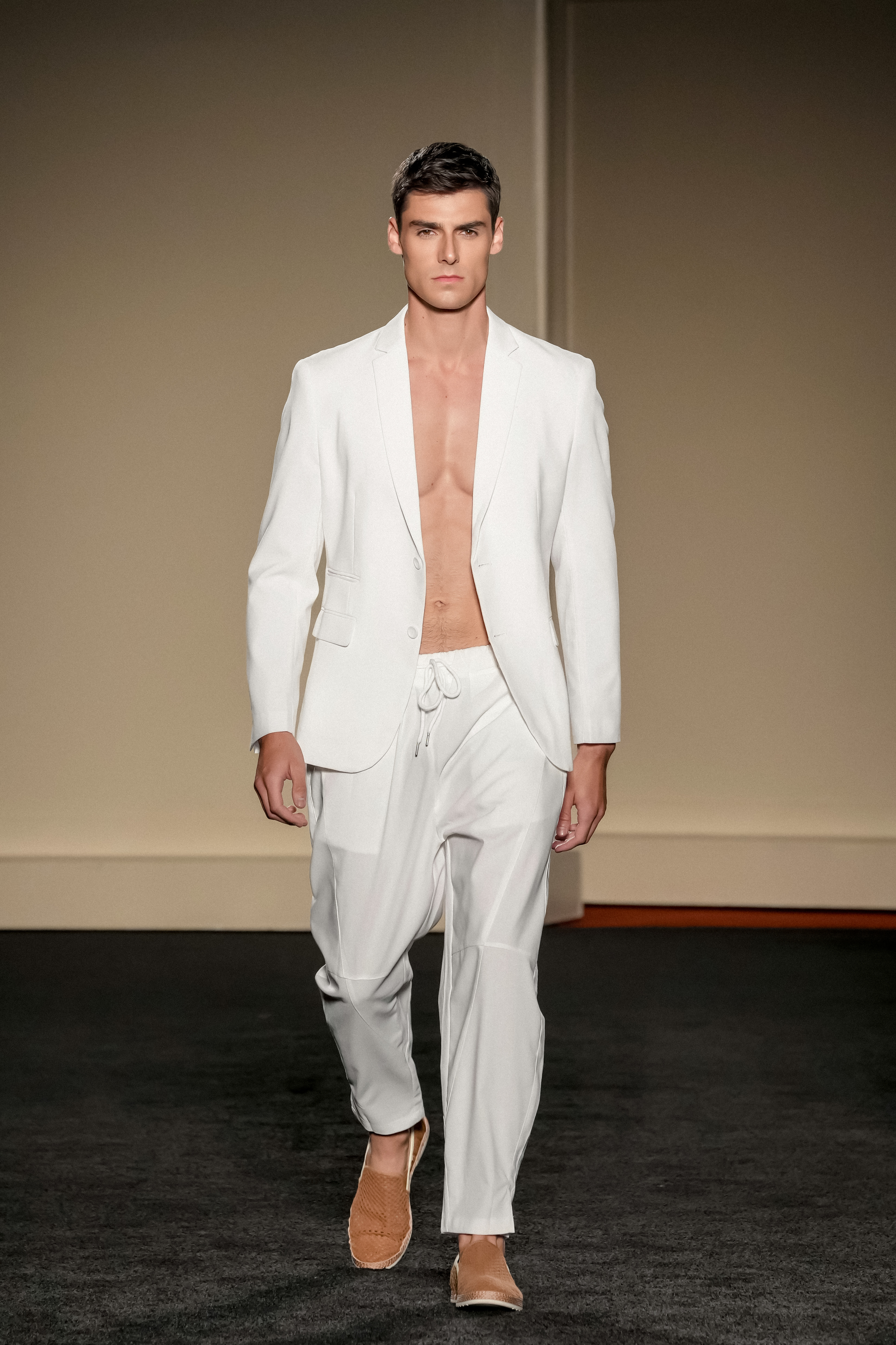 Rafael Miller closed the runway show for Coofandy