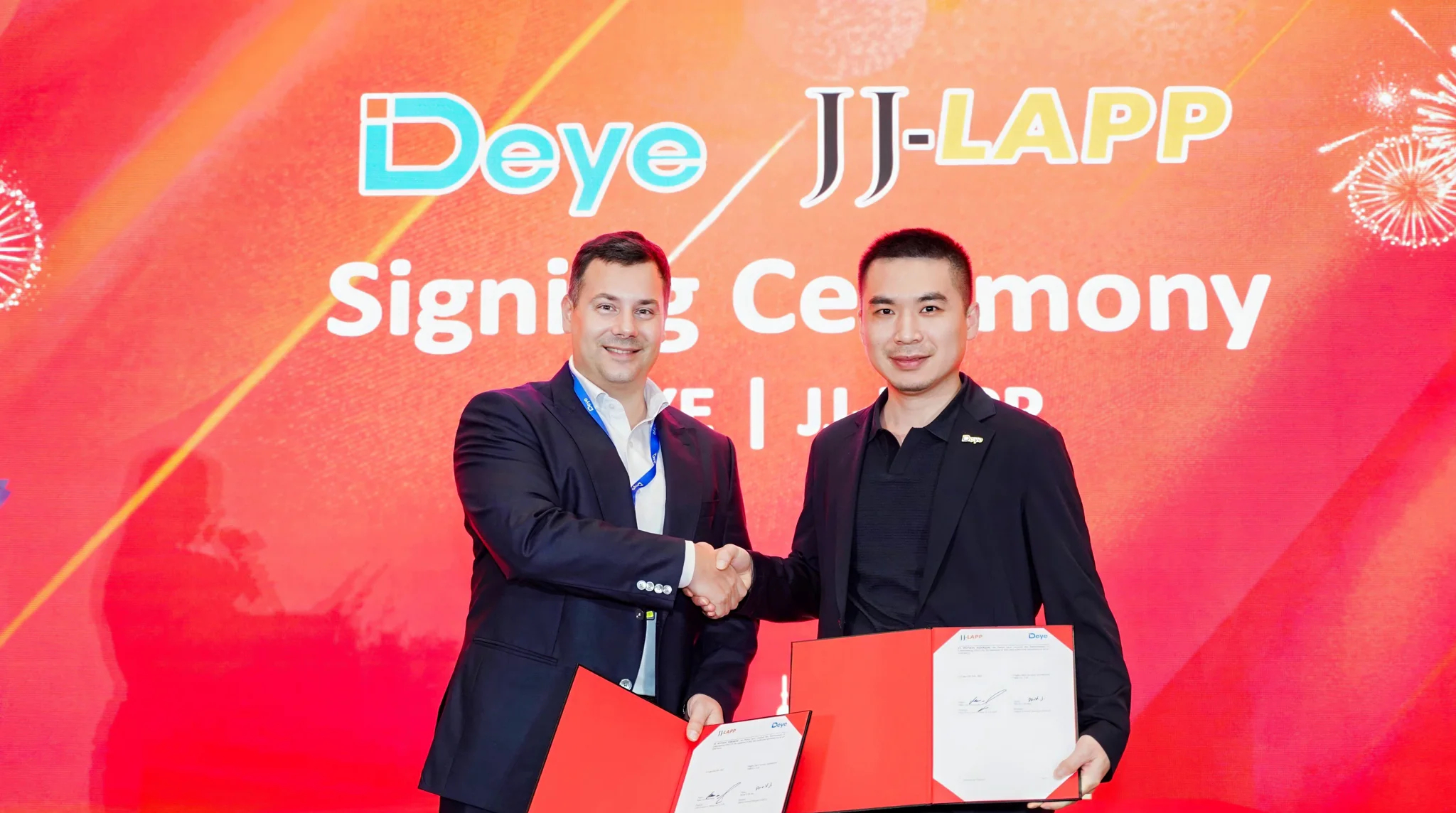 Marc von Grabowski, CEO, JJ-LAPP and David Ji, Deputy General Manager, Deye